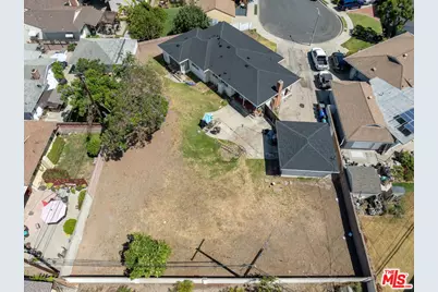 1953 Vuelta Grande Ave, Long Beach, CA 90815 - Photo 1