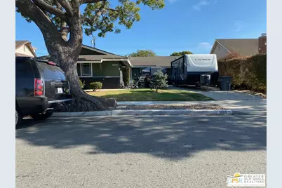 1000 Fuchsia St, Oxnard, CA 93036 - Photo 1