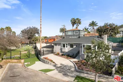1800 S Dunsmuir Ave, Los Angeles, CA 90019 - Photo 1