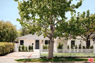 11319 Rose Ave, Los Angeles, CA 90066 - Photo 1