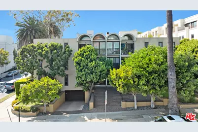11789 Montana Ave #11, Los Angeles, CA 90049 - Photo 1