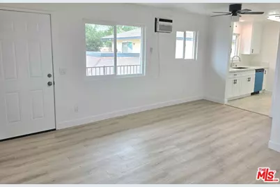165 N Hamilton Ave #3, Hemet, CA 92543 - Photo 1