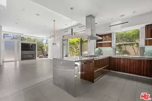 1217 Cabrillo Ave, Venice, CA 90291 - Photo 1