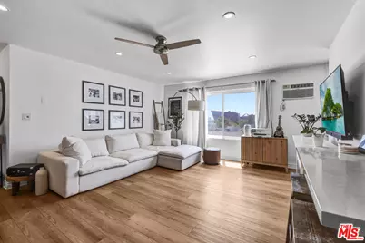 960 Larrabee St #324, West Hollywood, CA 90069 - Photo 1