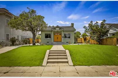 2025 West Blvd, Los Angeles, CA 90016 - Photo 1