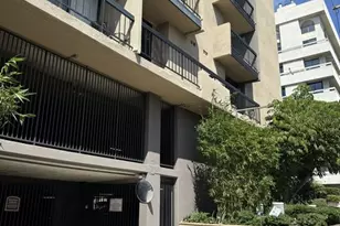 7320 Hawthorn Ave, Los Angeles, CA 90046 - Photo 1