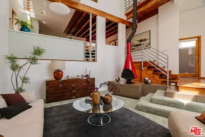 2734 Hollyridge Dr, Los Angeles, CA 90068 - Photo 1