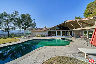 5354 Stardust Rd, La Canada Flintridge, CA 91011 - Photo 1