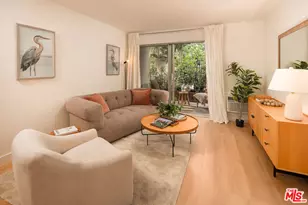 320 S Ardmore Ave, Los Angeles, CA 90020 - Photo 1