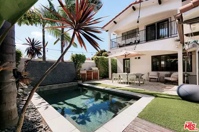 7426 W 82nd St, Los Angeles, CA 90045 - Photo 1