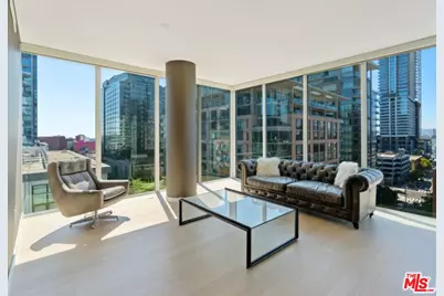 1050 S Grand Ave #1001, Los Angeles, CA 90015 - Photo 1