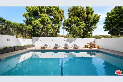 153 San Vicente Blvd #2J, Santa Monica, CA 90402 - Photo 1