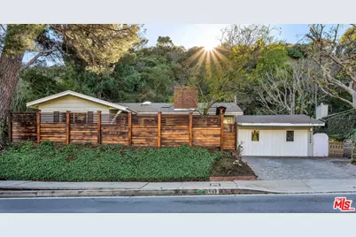 2569 Laurel Pass, Los Angeles, CA 90046 - Photo 1