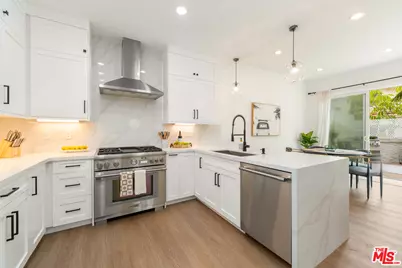6453 Zuma View Pl #123, Malibu, CA 90265 - Photo 1