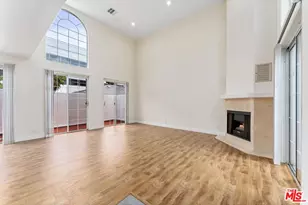 1338 Yale St, Santa Monica, CA 90404 - Photo 1