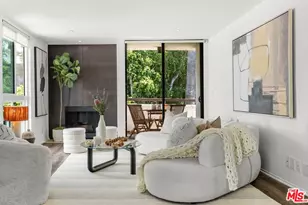 911 N Kings Rd, West Hollywood, CA 90069 - Photo 1