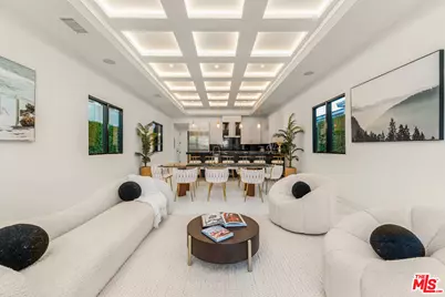 9511 National Blvd, Los Angeles, CA 90034 - Photo 1