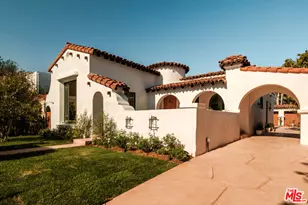 138 S La Jolla Ave, Los Angeles, CA 90048 - Photo 1