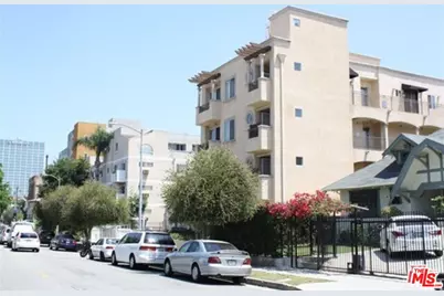 918 S Harvard Blvd #302, Los Angeles, CA 90006 - Photo 1