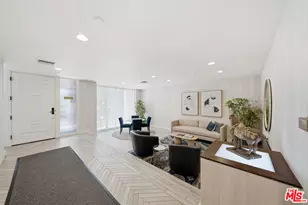 141 S Linden Dr, Beverly Hills, CA 90212 - Photo 1