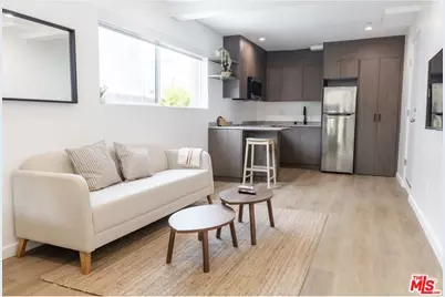 923 N Mariposa Ave #1/4, Los Angeles, CA 90029 - Photo 1