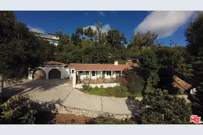 2627 Outpost Dr, Los Angeles, CA 90068 - Photo 1