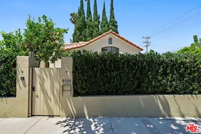 9001 Rosewood Ave, West Hollywood, CA 90048 - Photo 1