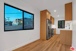 950 Havenhurst Dr, West Hollywood, CA 90046 - Photo 1