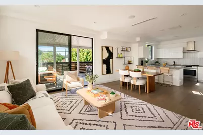 6075 Hargis St, Los Angeles, CA 90034 - Photo 1