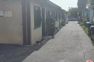 6021 11th Ave, Los Angeles, CA 90043 - Photo 1