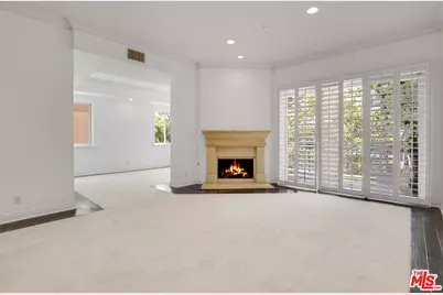132 S Maple Dr #201, Beverly Hills, CA 90212 - Photo 1