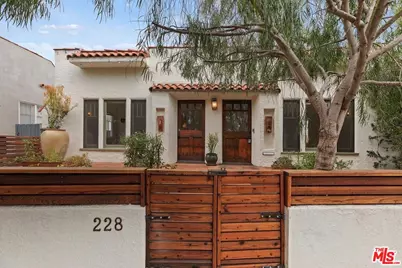 228 Rennie Ave, Venice, CA 90291 - Photo 1