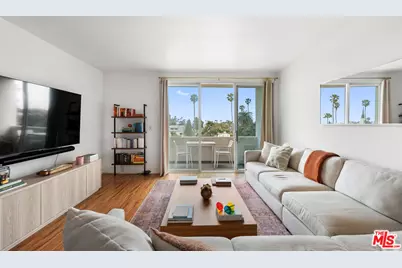 900 Euclid St #403, Santa Monica, CA 90403 - Photo 1
