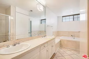 315 N Swall Dr, Beverly Hills, CA 90211 - Photo 1