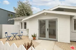 734 Pier Ave, Santa Monica, CA 90405 - Photo 1