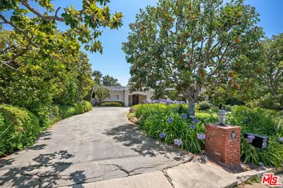 240 S Bristol Ave, Los Angeles, CA 90049 - Photo 1