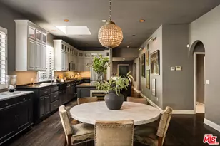 11717 Landale St, Studio City, CA 91607 - Photo 1