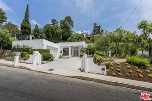 816 N Kenter Ave, Los Angeles, CA 90049 - Photo 1
