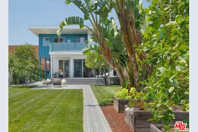 611 Flower Ave, Venice, CA 90291 - Photo 1