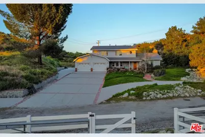 28132 Oak Spring Canyon Rd, Canyon Country, CA 91387 - Photo 1