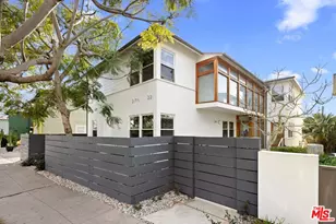 221 3rd Ave, Venice, CA 90291 - Photo 1