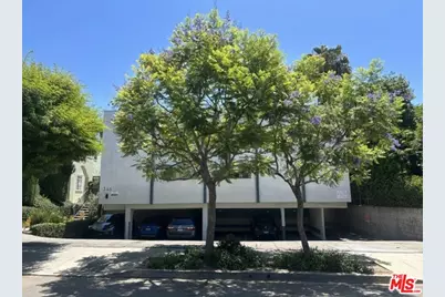346 S Van Ness Ave #10, Los Angeles, CA 90020 - Photo 1