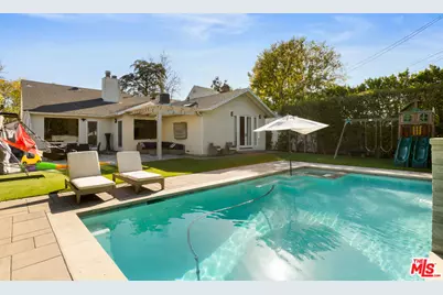 12419 Sarah St, Studio City, CA 91604 - Photo 1