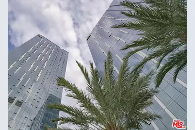 877 Francisco St #1625, Los Angeles, CA 90017 - Photo 1