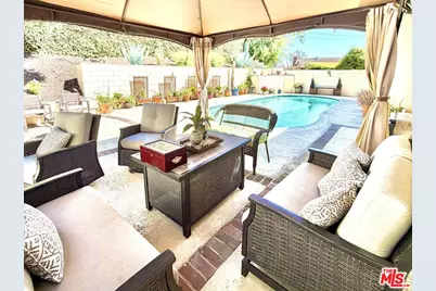 6127 Lockhurst Dr, Woodland Hills, CA 91367 - Photo 1