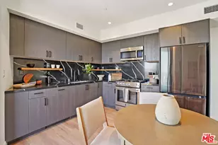 1110 S Spaulding Ave, Los Angeles, CA 90019 - Photo 1
