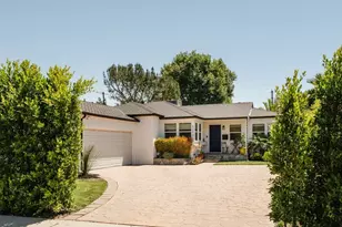 6200 Topeka Dr, Tarzana, CA 91335 - Photo 1