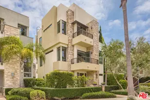 12821 N Seaglass Cir, Playa Vista, CA 90094 - Photo 1