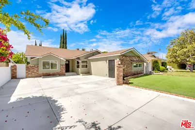 18800 Cohasset St, Reseda, CA 91335 - Photo 1