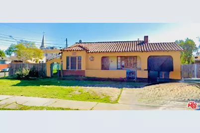 1718 E 113th St, Los Angeles, CA 90059 - Photo 1